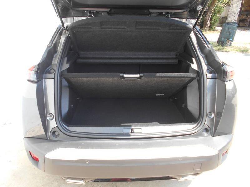 Peugeot 2008 130 Allure Pk EAT8 Finanziato