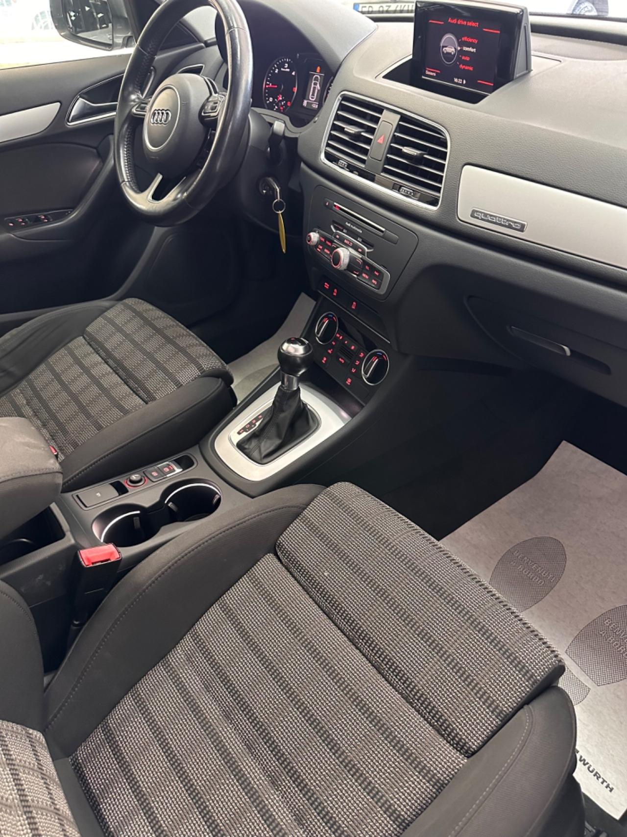 Audi Q3 2.0 TDI 150 CV quattro S tronic Sport