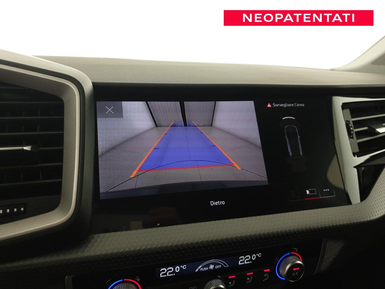 Allstreet 30TFSI 116CV S tronic Identity Contrast