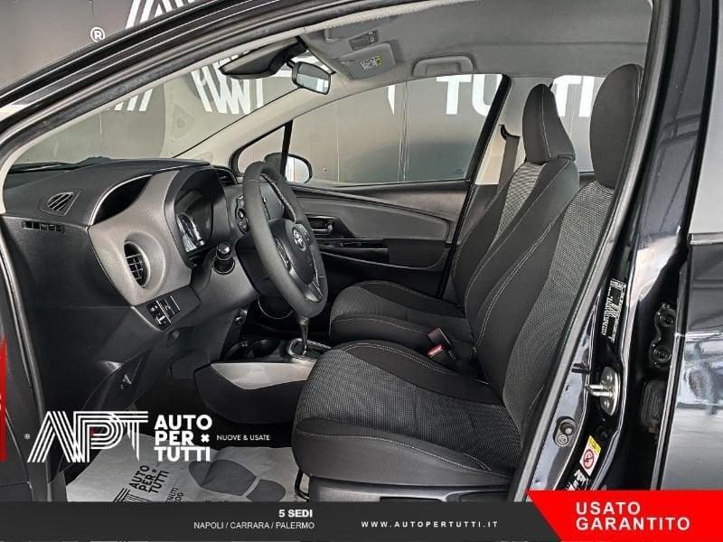 Toyota Yaris Yaris 1.5 hybrid Active 5p my16