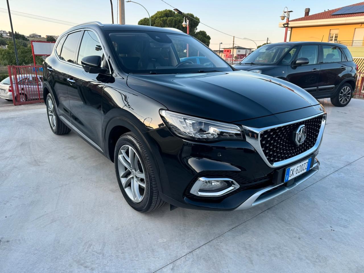 Mg EHS Plug-in Hybrid Luxury