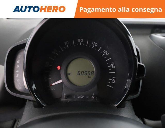TOYOTA Aygo 1.0 VVT-i 69 CV 5 porte x-play TSS MMT
