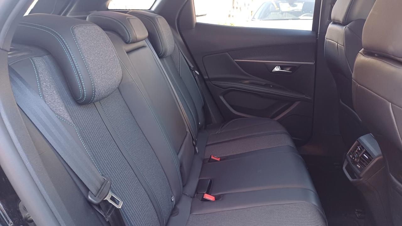 Peugeot 3008 HDi 130 S&S EAT8 Allure Pack 2023