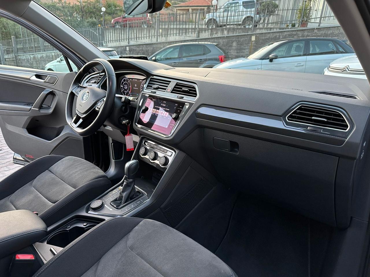 Volkswagen Tiguan 2.0 TDI SCR DSG 4MOTION Style BMT