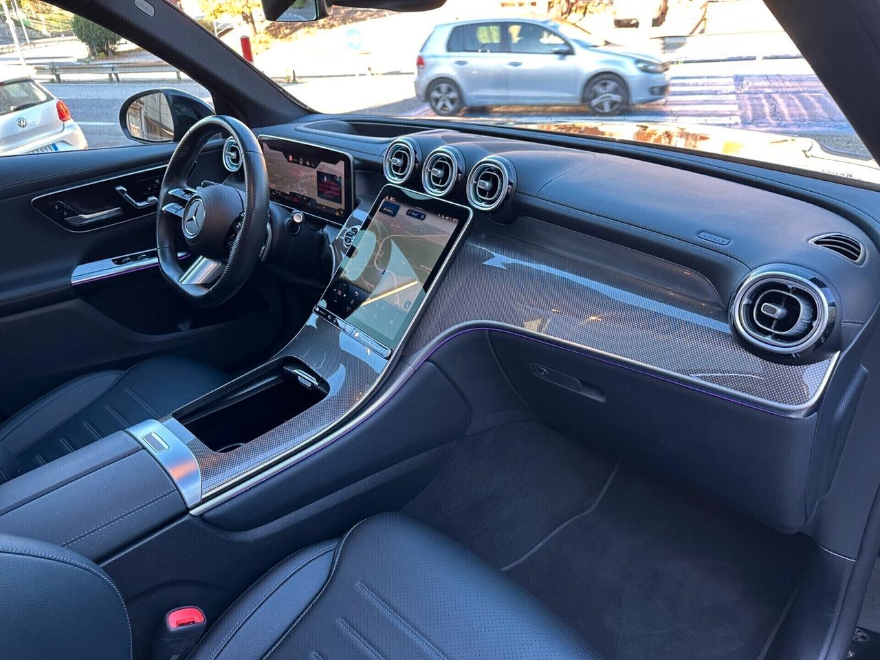 Mercedes-benz GLC 220 d 4M. AMG Premium_PANORAMA_FARI DIGITAL LED_ CAMERA 360_HEAD-UP_BLACK