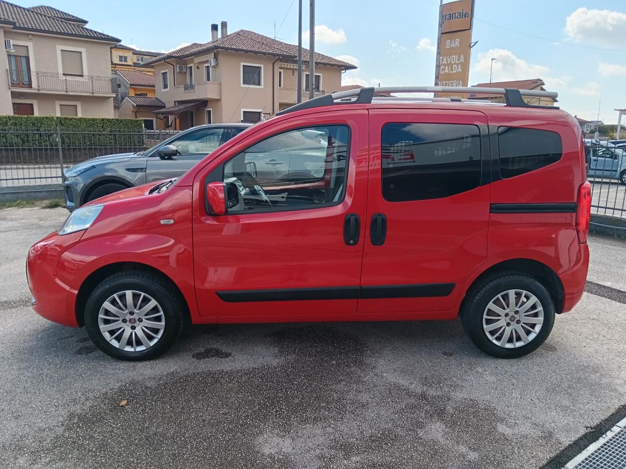 Fiat Qubo 1.3 MJT 75 CV Trekking