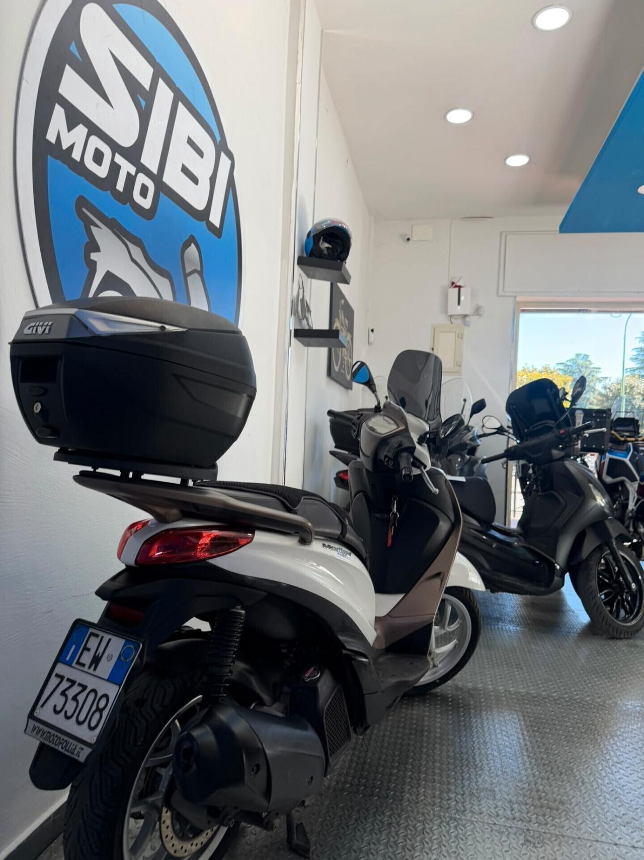 Piaggio Medley 150