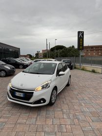 Peugeot 208 1.2 Benzina