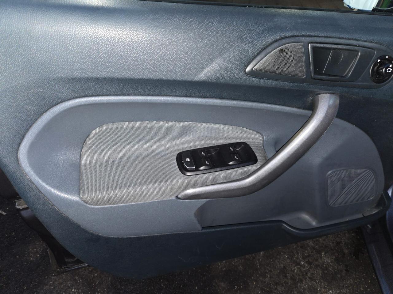 Ford Fiesta Fiesta+ 1.4 5 porte Bz.- GPL