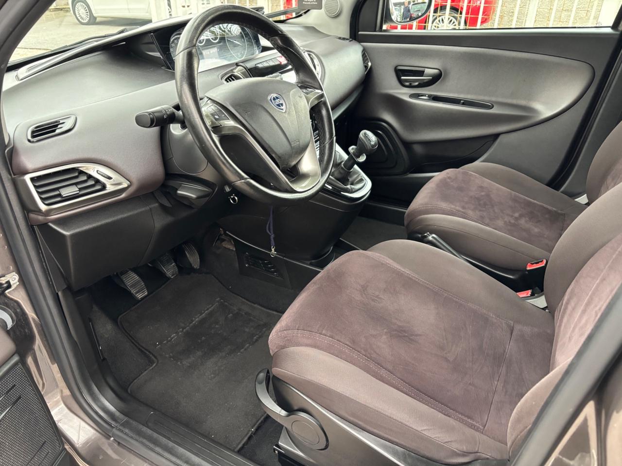 LANCIA YPSILON 1.2 ECOCHIC GPL SCAD 2033