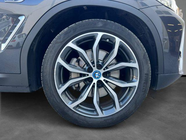 BMW X3 xDrive30e