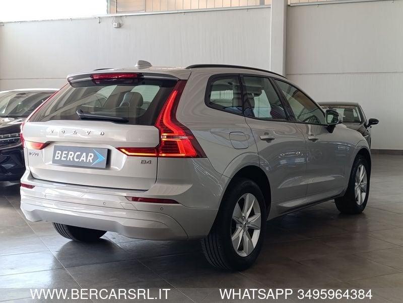 Volvo XC60 XC60 B4 (d) AWD automatico Essential