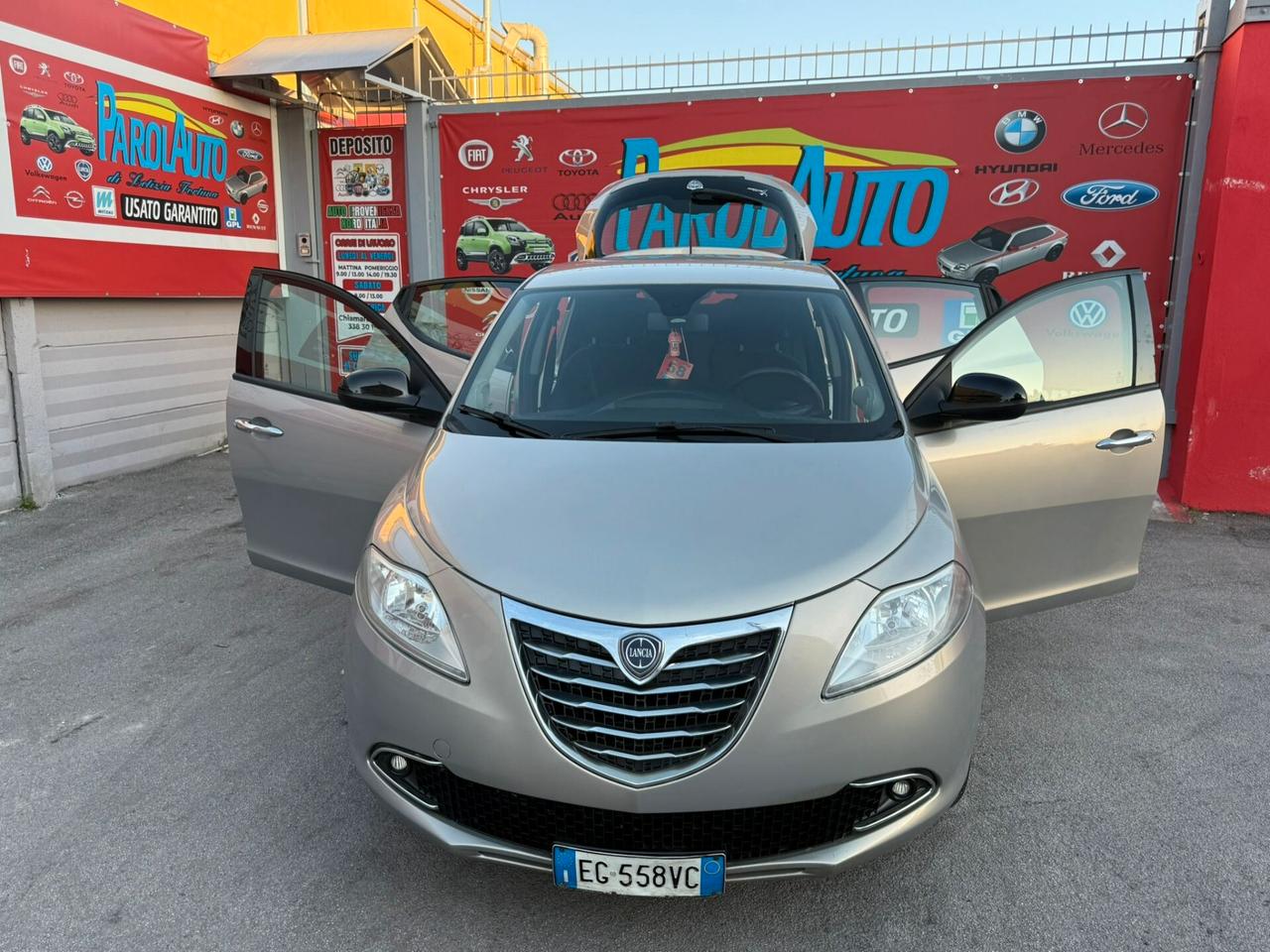 Lancia Ypsilon 1.3 MJT 95cv Platinum - 2011