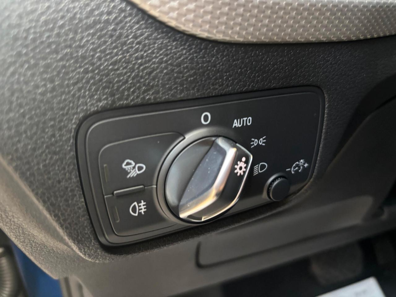 Audi Q2 35 TFSI S tronic line Edition