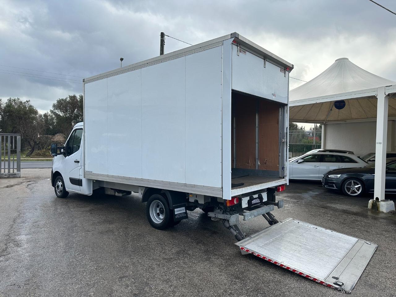 MasterT35 2.3dCi145TP PEDANA