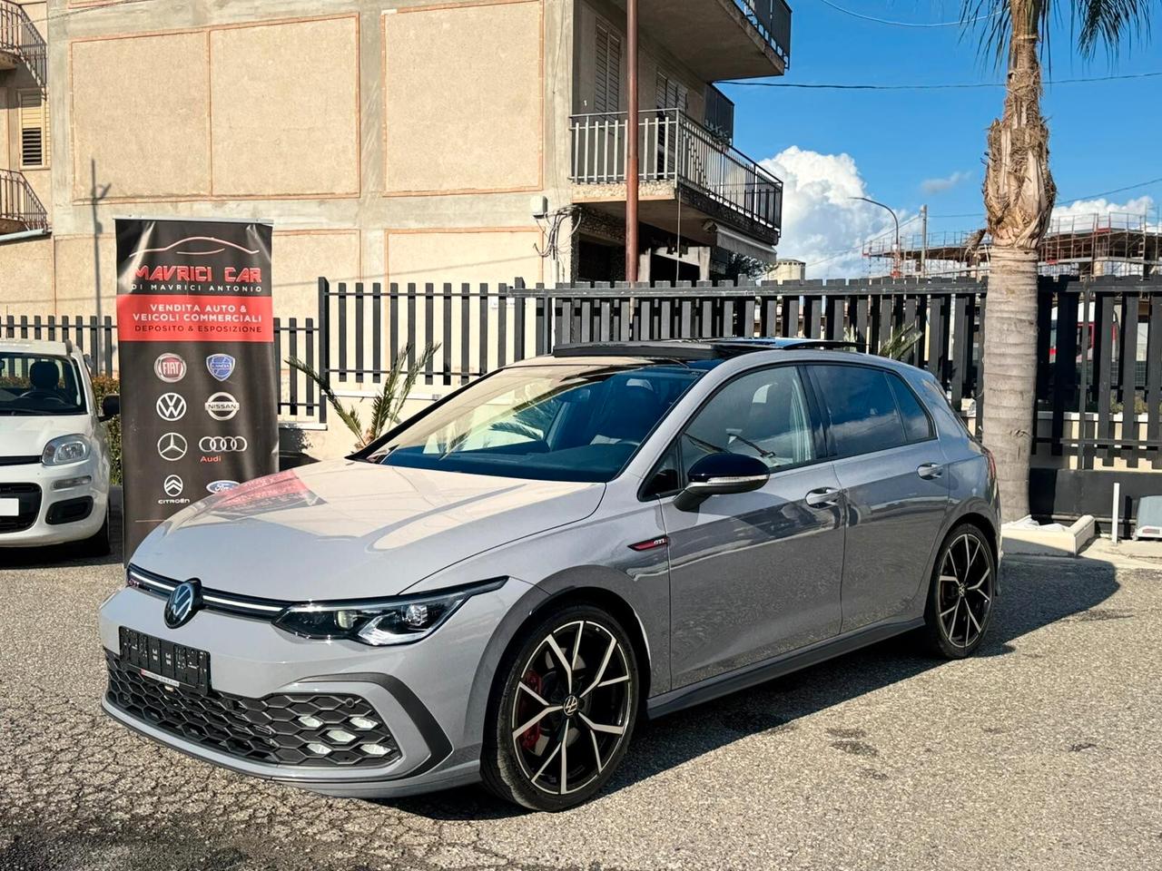 Volkswagen Golf 8 GTI 2.0 TSI DSG