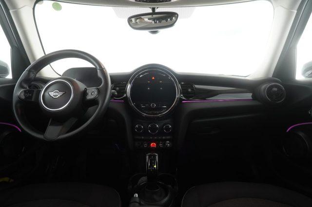 MINI Mini 5 Porte 1.5 Cooper Essential 5 porte
