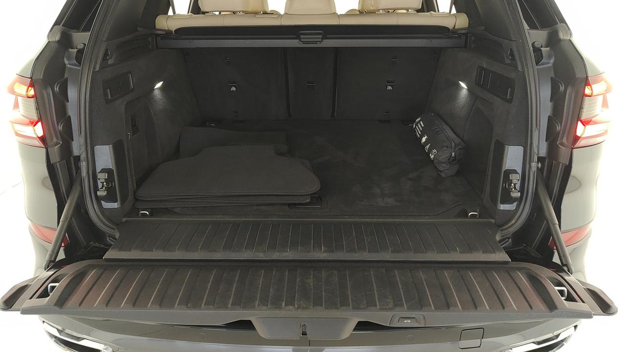 BMW X5 G05 2018 - X5 xdrive30d mhev 48V Msport auto