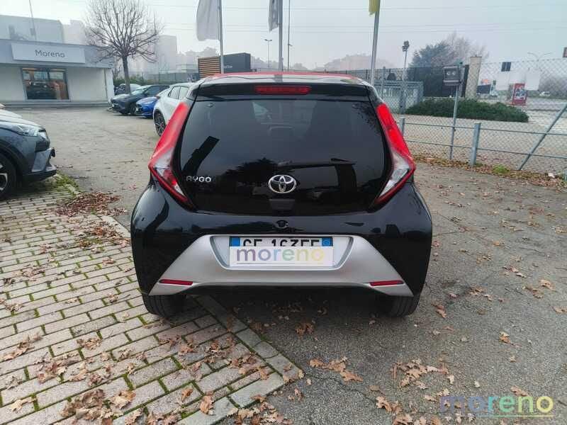 Toyota Aygo 1.0 72 CV x-play