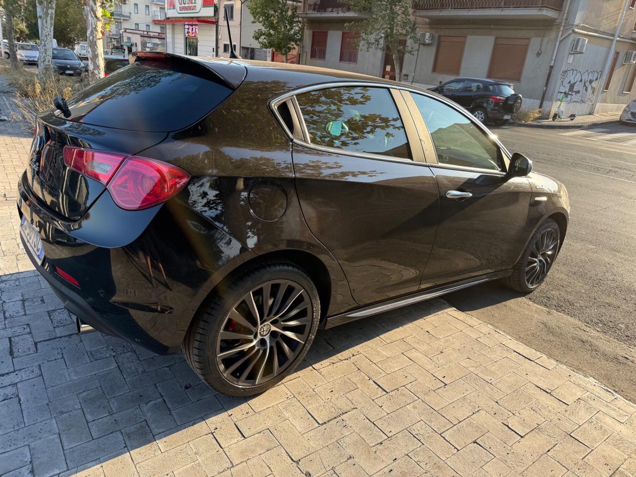 Alfa Romeo Giulietta 2.0 JTDm-2 150 CV Exclusive