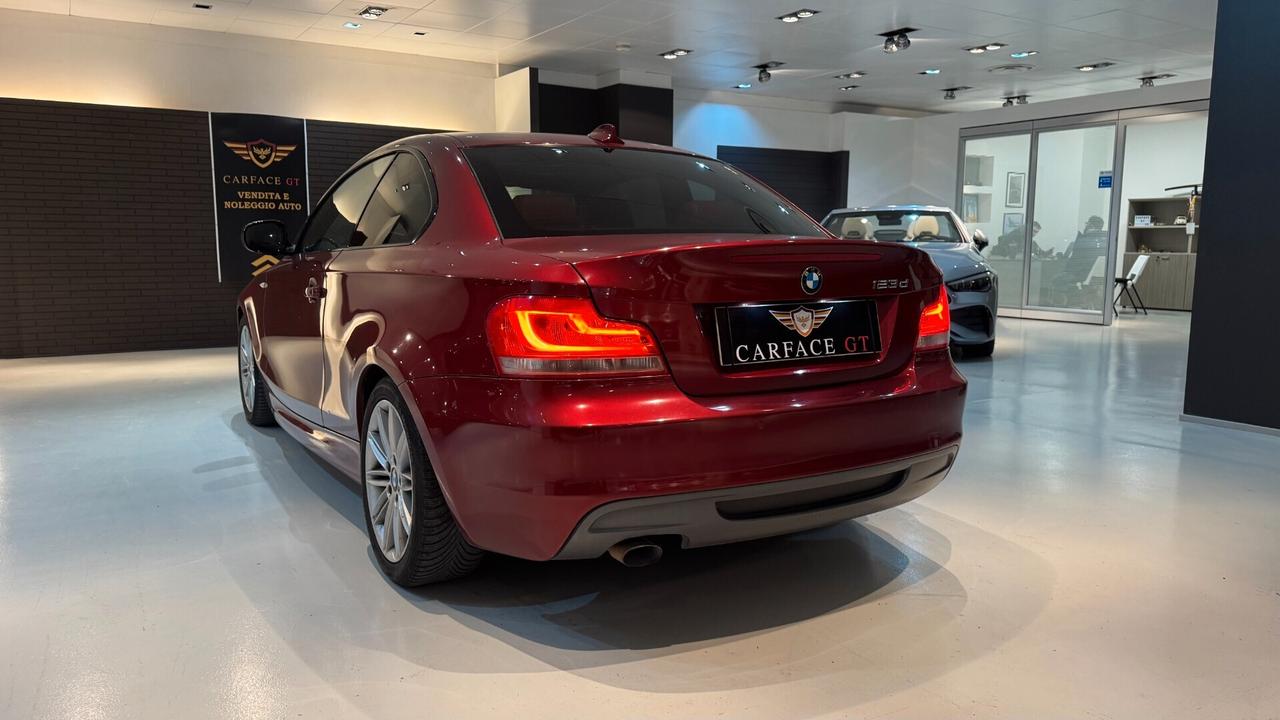 Bmw 123d Coupé Msport - 2011