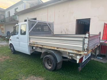 Mercedes Benz Ribaltabile Trilaterale