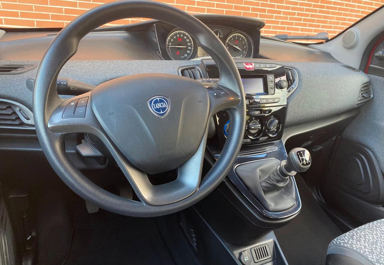 LANCIA YPSILON HYBRID 1.0cc OK NEOPATENTATI