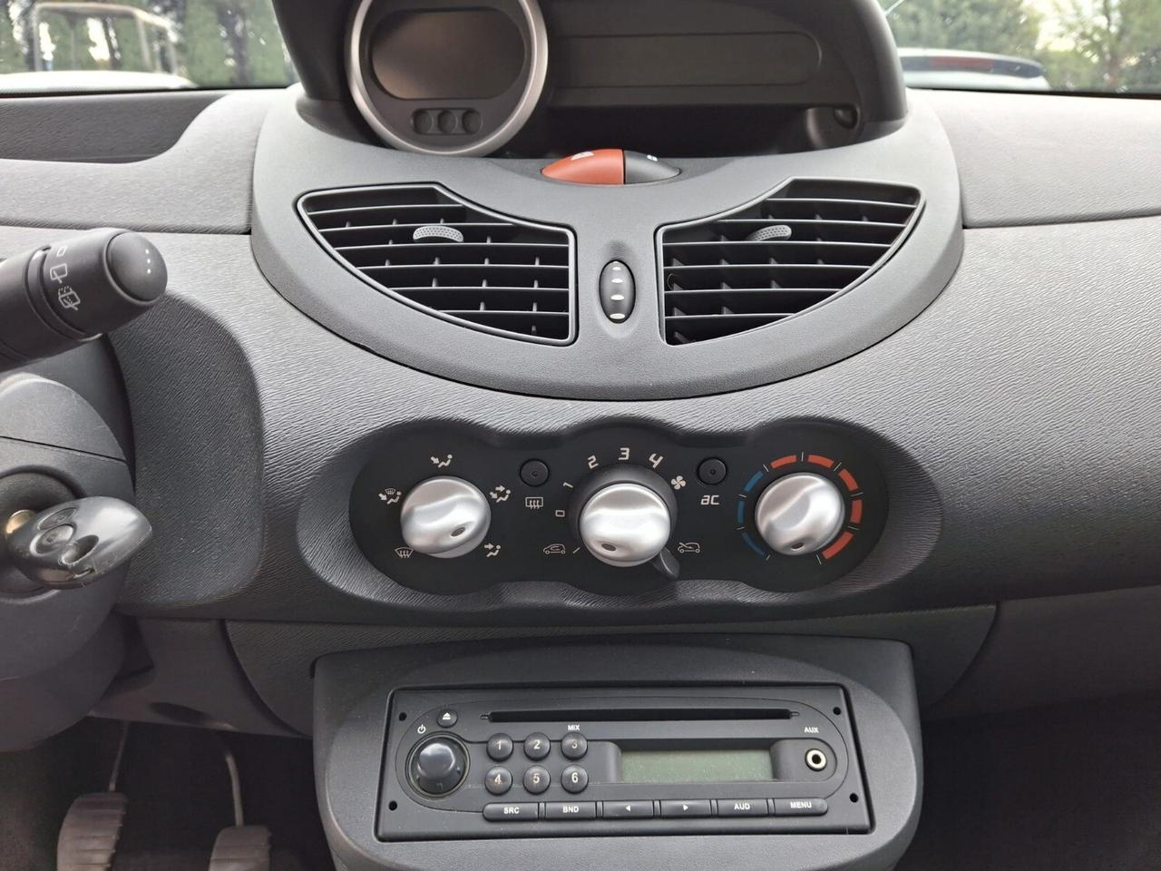 Renault Twingo 1.2 16V LEV Dynamique