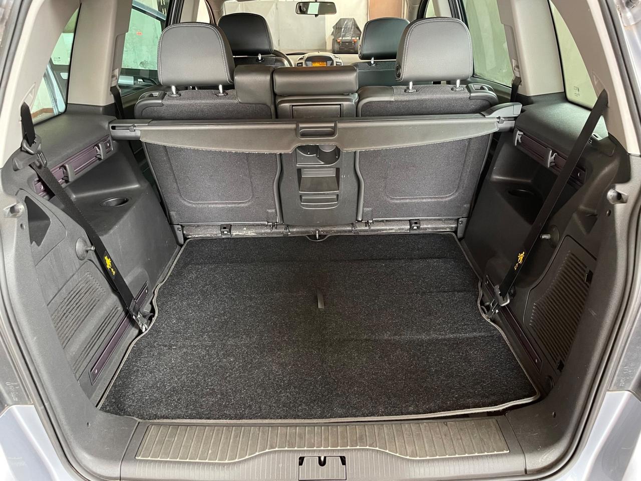 Opel Zafira 1.9 CDTI 120CV Cosmo *7 POSTI*