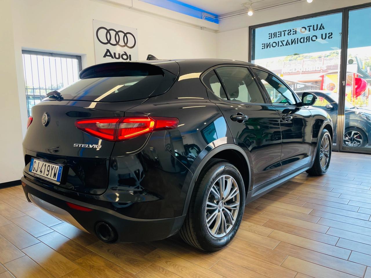Alfa Romeo Stelvio 2.2 Turbodiesel 160 CV AT8 RWD Super Business