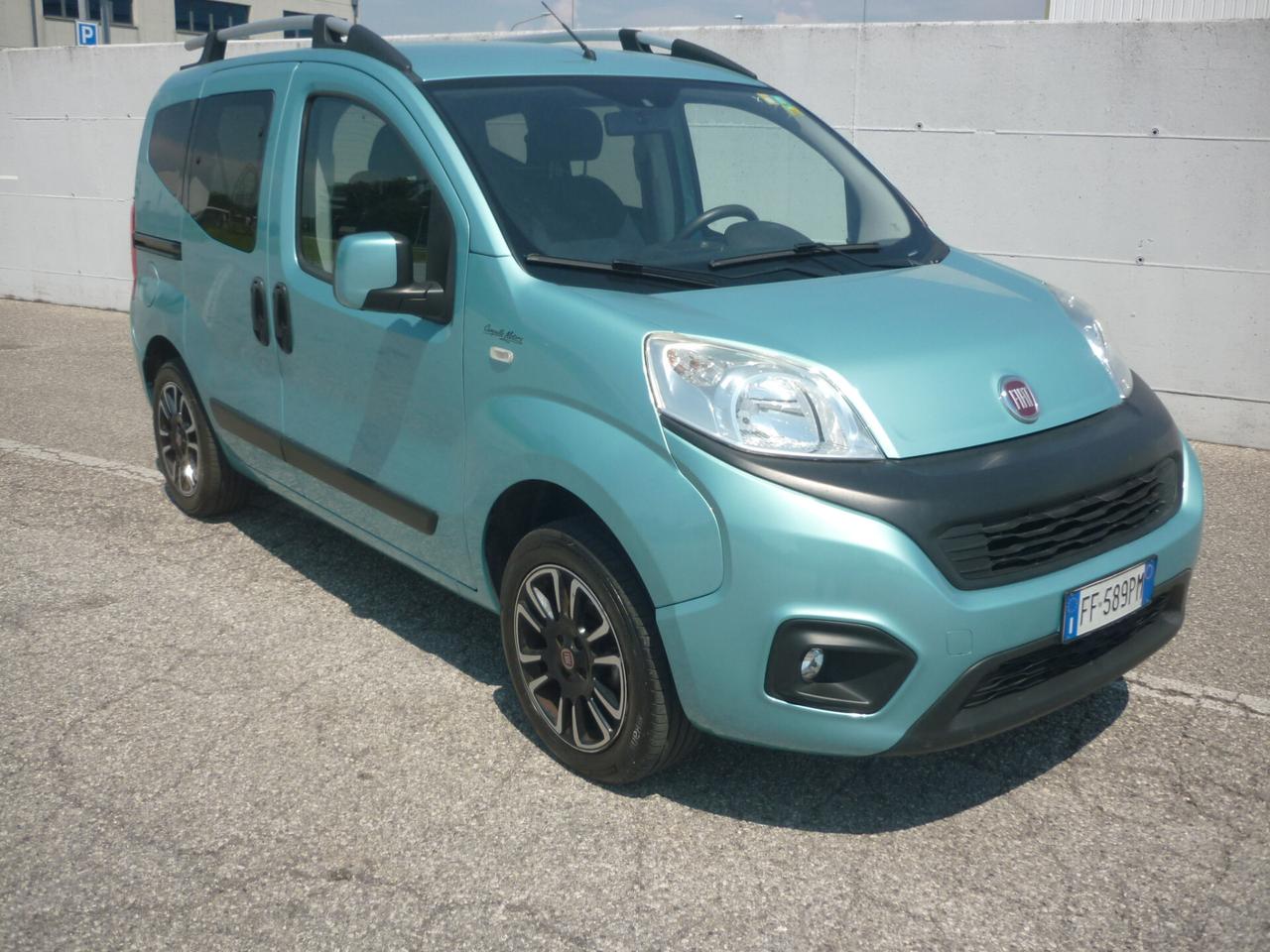 Fiat Qubo 1.4 8V CV 77 Lounge Natural Power