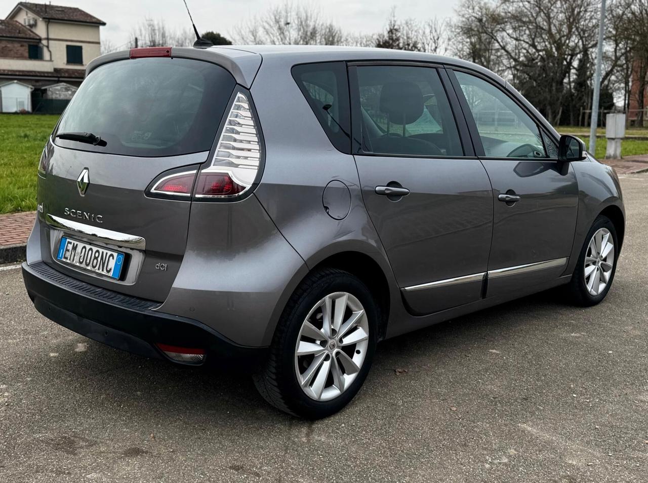 Renault Scenic Scénic XMod 1.6 dCi 130CV Start&Stop Bose