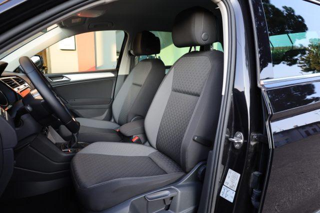 VOLKSWAGEN Tiguan 2.0 TDI Sport R-LINE 19" Full LED ACC Radar