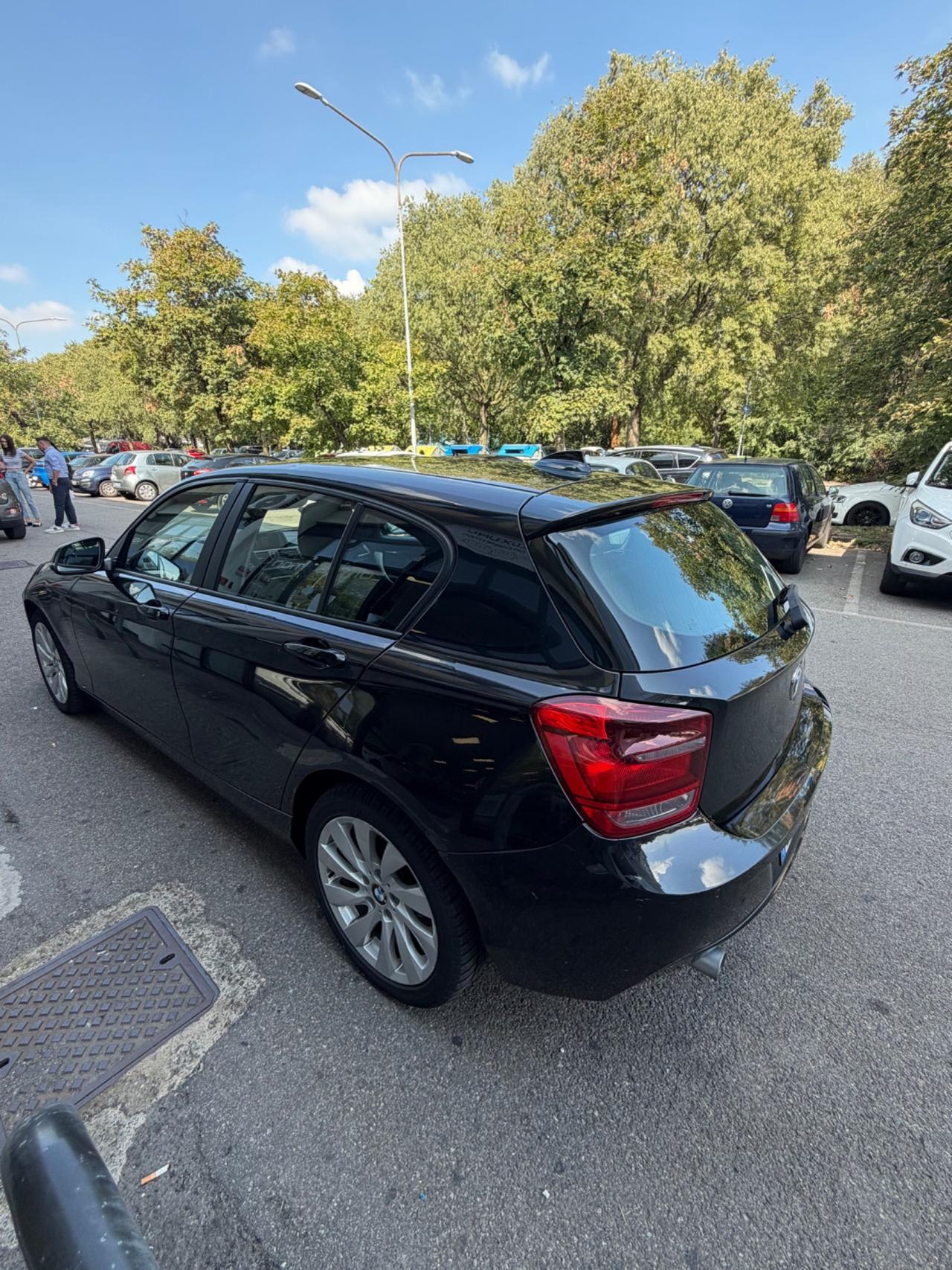 Bmw 118 118d 5p. Msport
