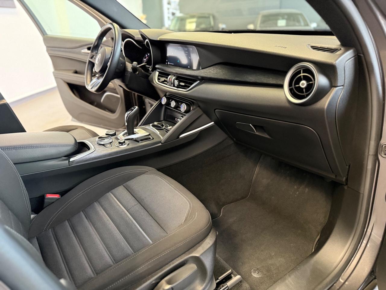 Alfa Romeo Stelvio 2.2 Turbodiesel 190 CV AT8 Q4 Super Business