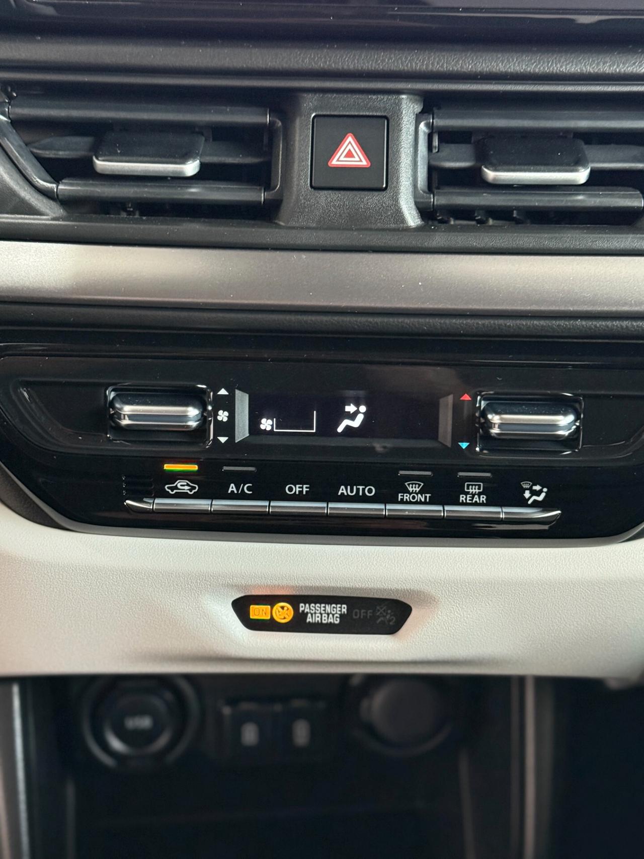 Suzuki Swift 1.2 Hybrid CVT Top