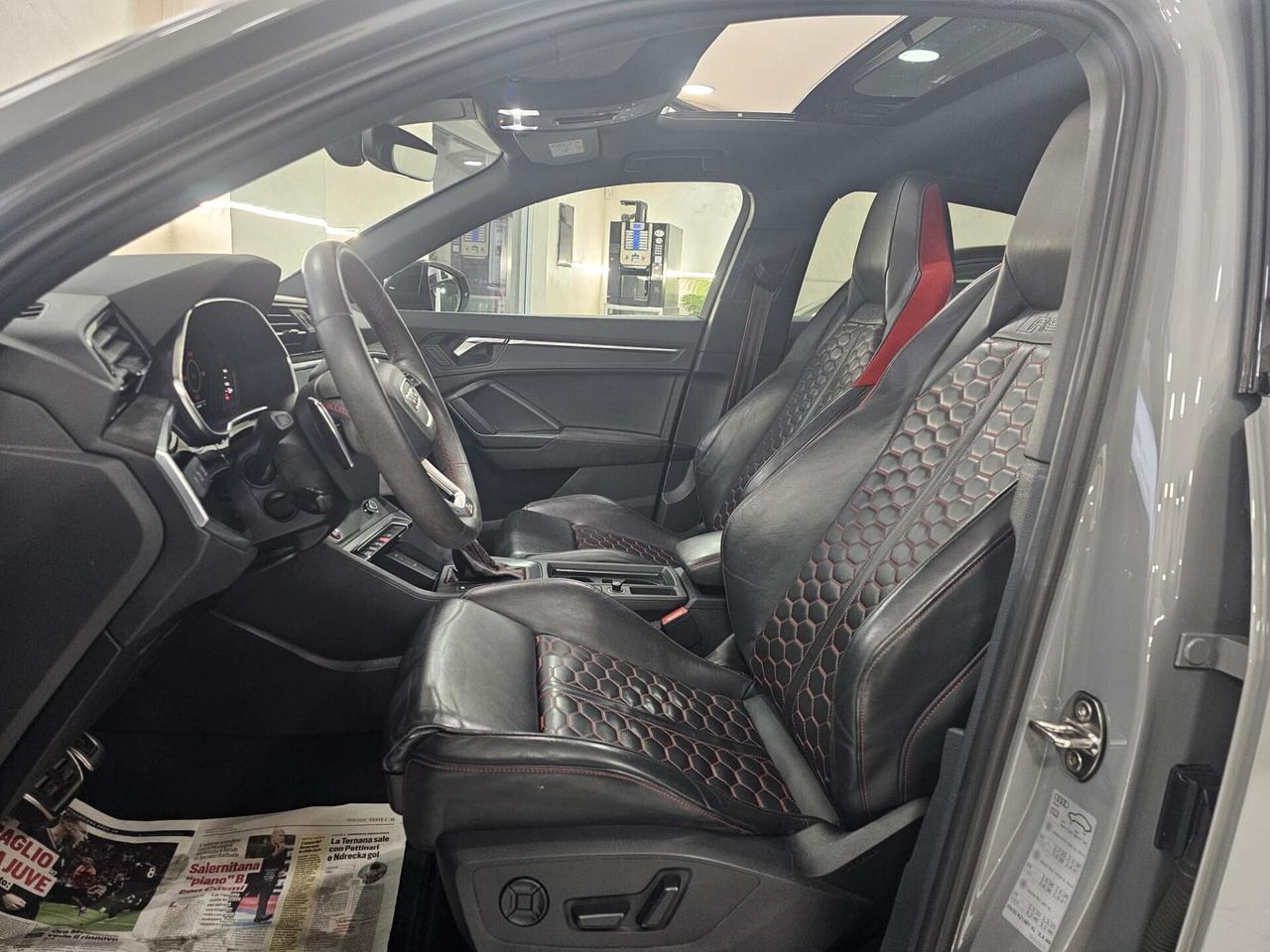 NUOVA AUDI RSQ3 SPORTBACK 2.5 BENZ 400CV S-TRONIC BLACKLINE