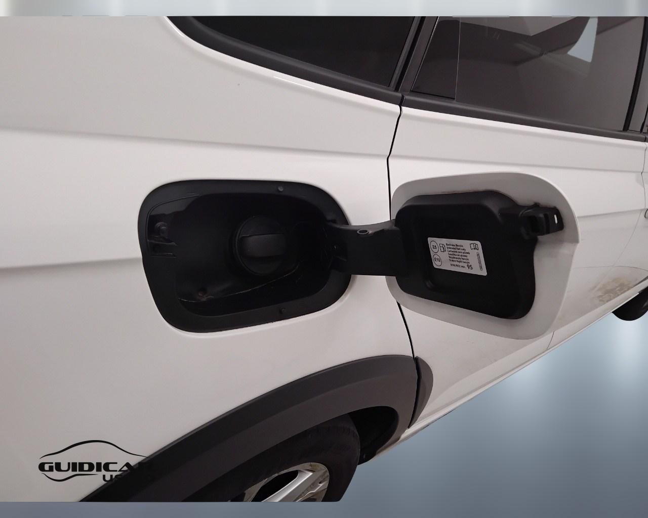 VOLKSWAGEN Taigo - Taigo 1.0 tsi R-Line 110cv