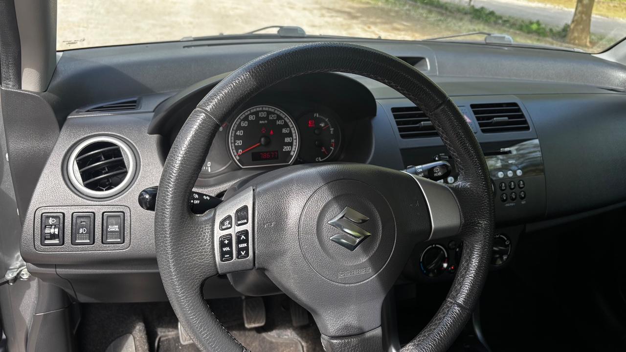 Suzuki Swift 1.3 3p. GL Safety Pack