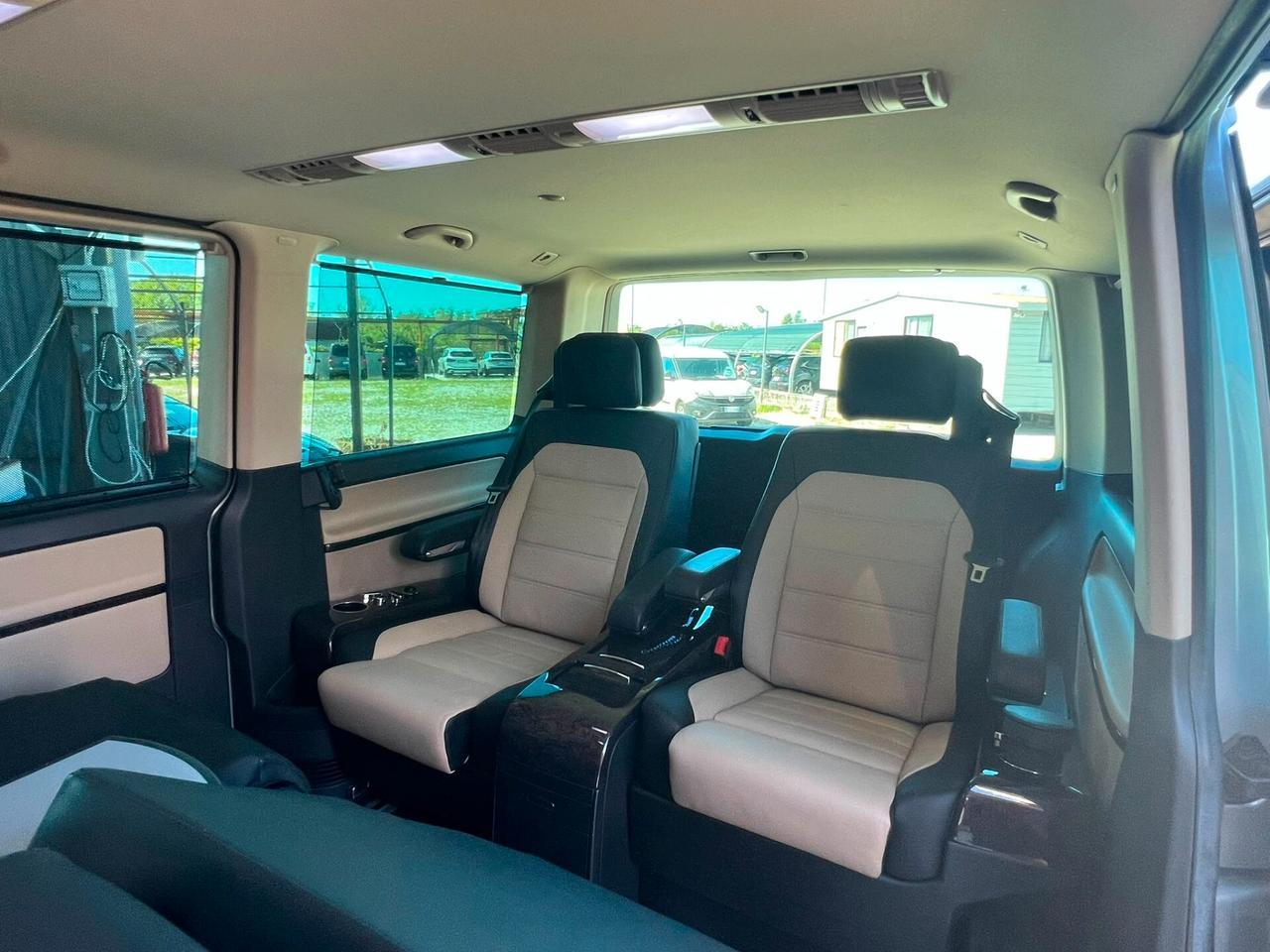 Volkswagen Multivan 2.0 TDI 199CV DSG 4Motion Highline