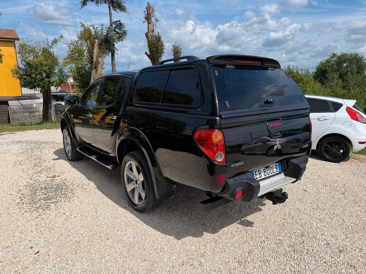 Mitsubishi L200 Gancio Traino Perfetto Full Optional