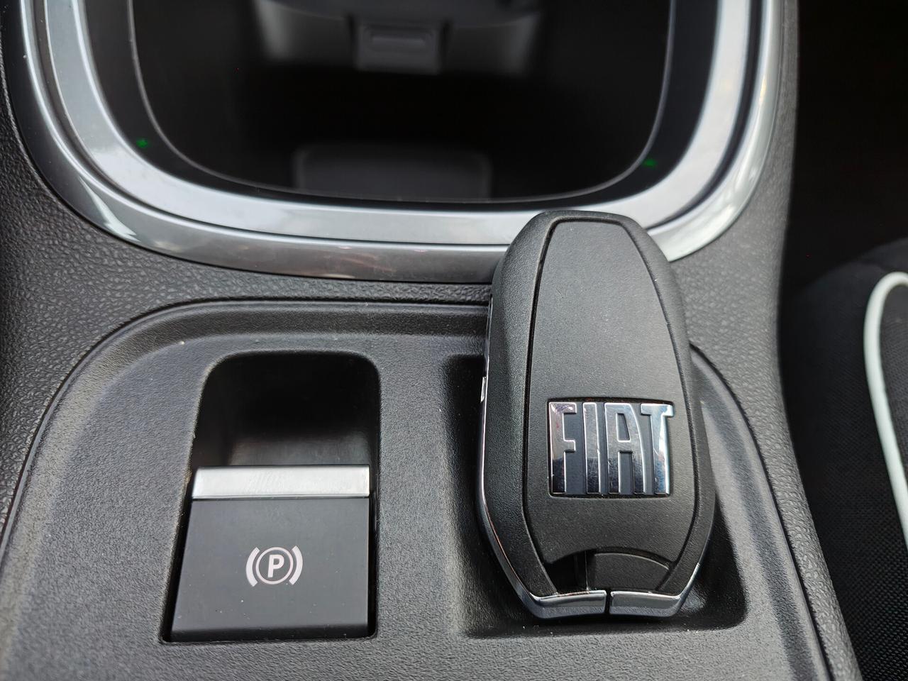 Fiat 600 Hybrid 145 CV DCT MHEV La Prima