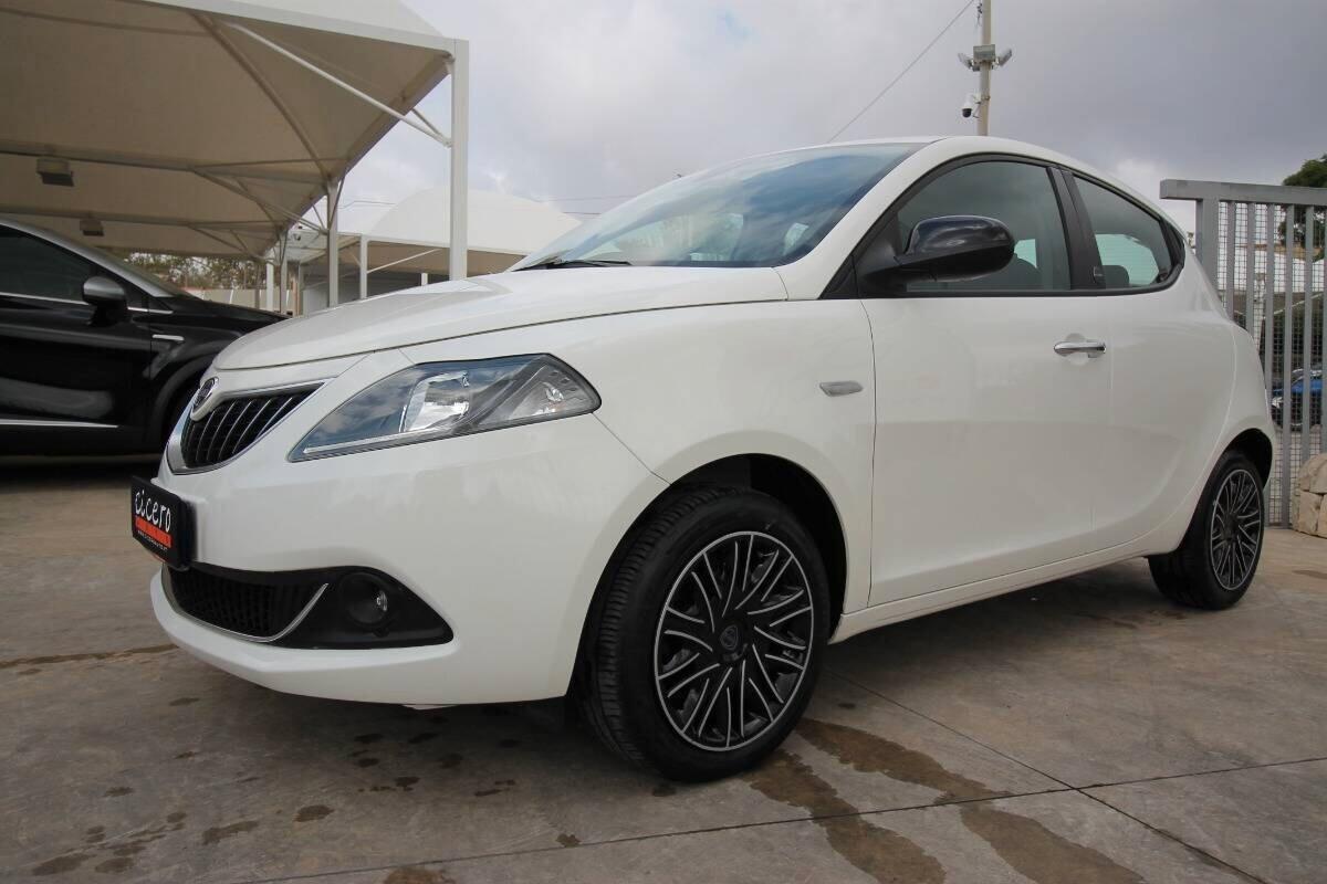 Lancia Ypsilon 1.0 5p Hybrid Gold |24000KM|2021