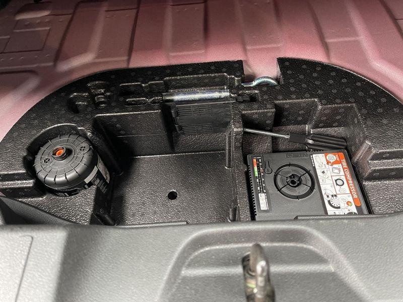 Jeep Avenger full-electric Altitude fwd 156cv auto