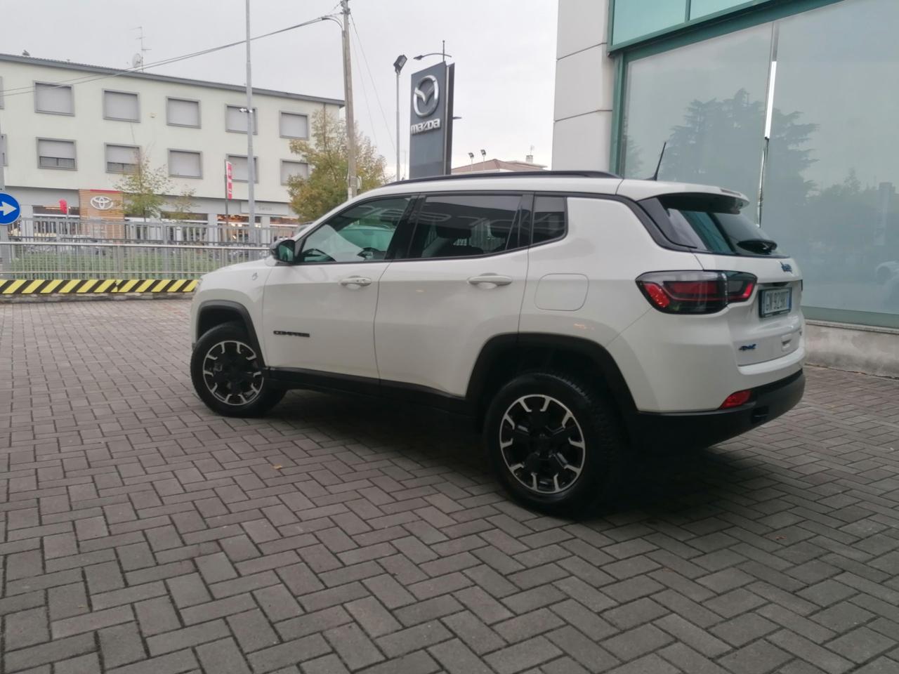 Jeep Compass 1.3 turbo t4 phev Trailhawk 4xe auto