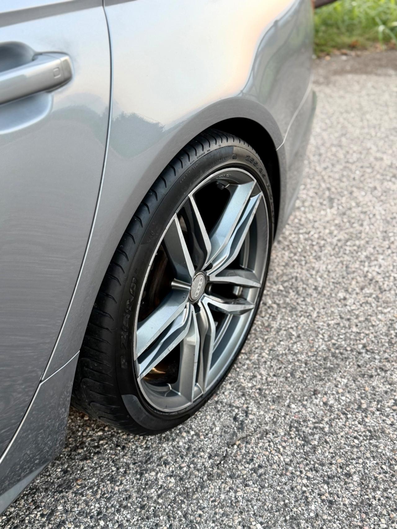 Audi A6 Avant 3.0 TDI S tronic Business