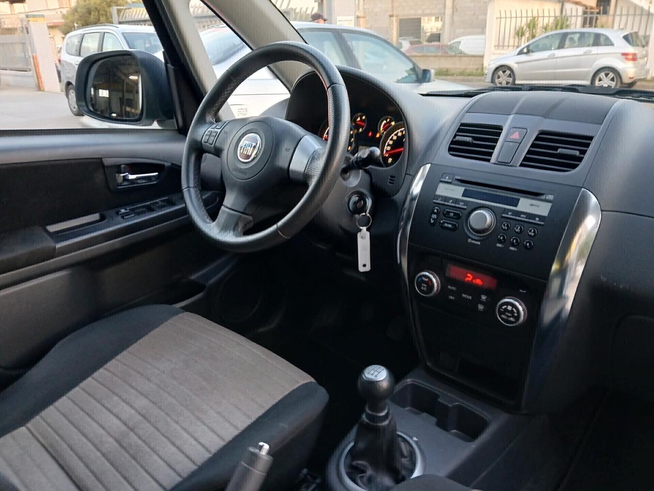 FIAT Sedici 1.600 16v 107cv 4WD Km123.000