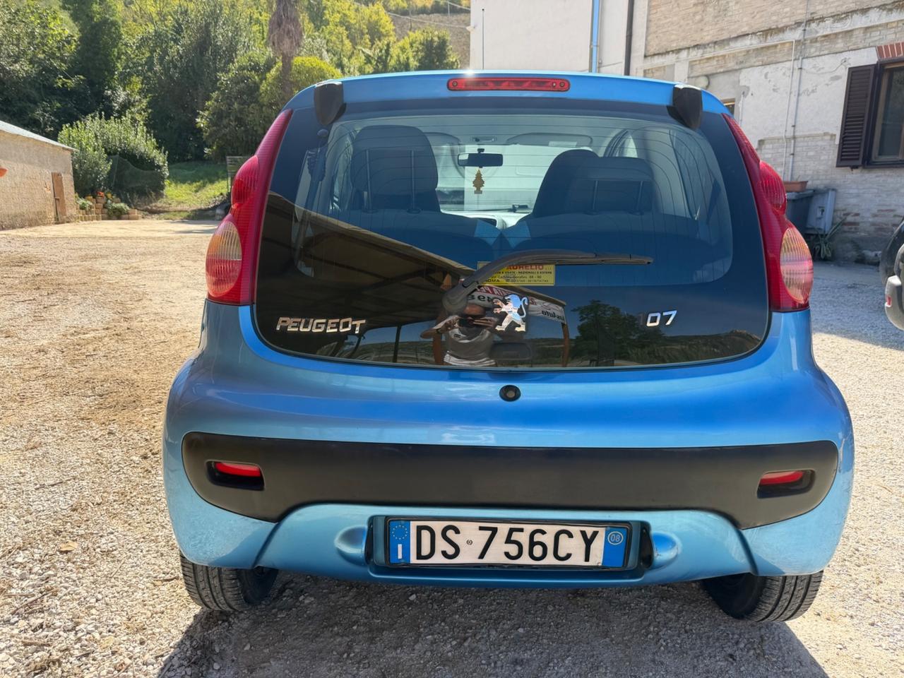 Peugeot 107 1.0 68CV 3p. Sweet Years