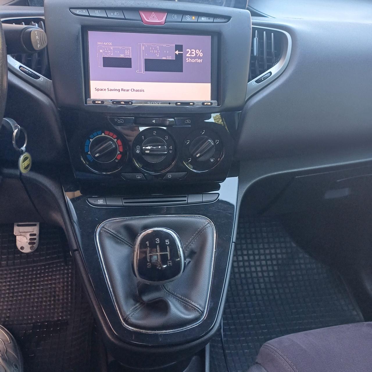 Lancia Ypsilon 1.3 MJT 16V 95 CV 5 porte S&S Platinum