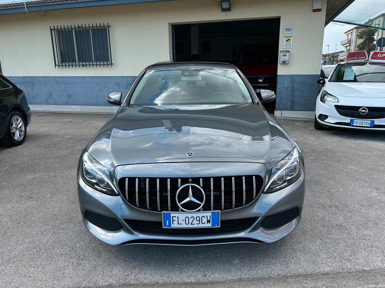 MERCEDES-BENZ C200d 136CV Executive - PANORAMA